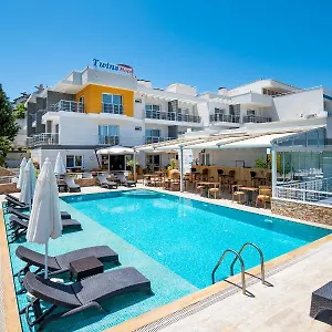 Twins Cesme